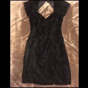 ‼️Blk velvet 5/6 80s cutout cocktail dress‼️